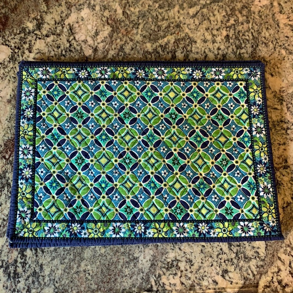 Vera Bradley Set of 4 Placemats Daisy Daisy